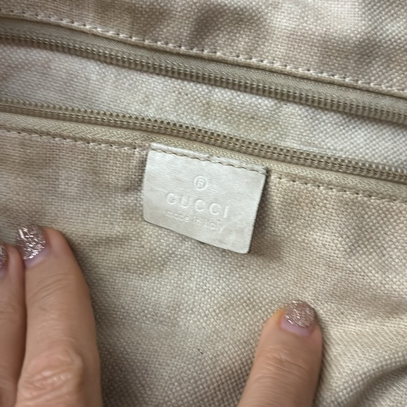 Authentic Gucci flower bag by Chris Knight bad condition 🙈 - Picture 3 of 9